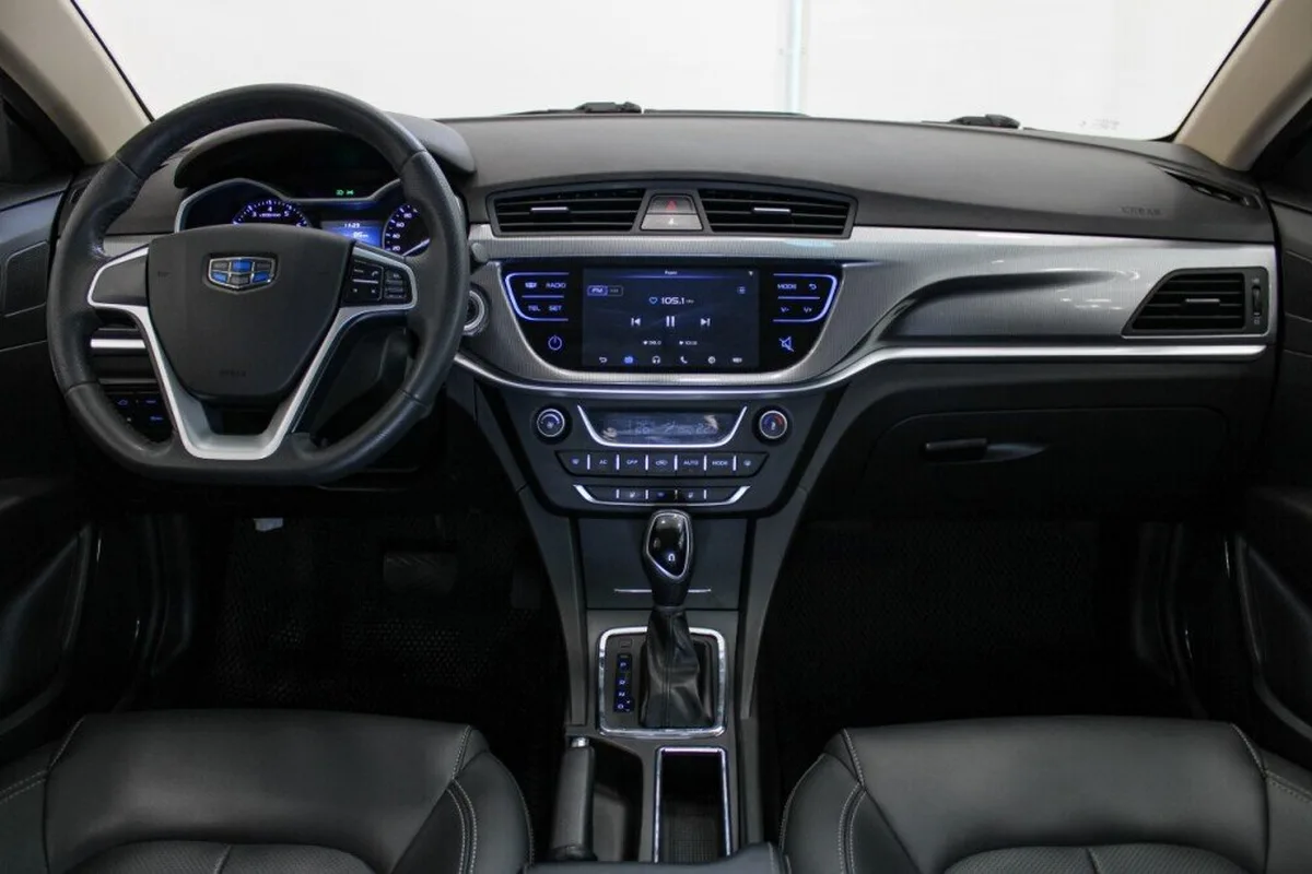 Geely Emgrand 7
