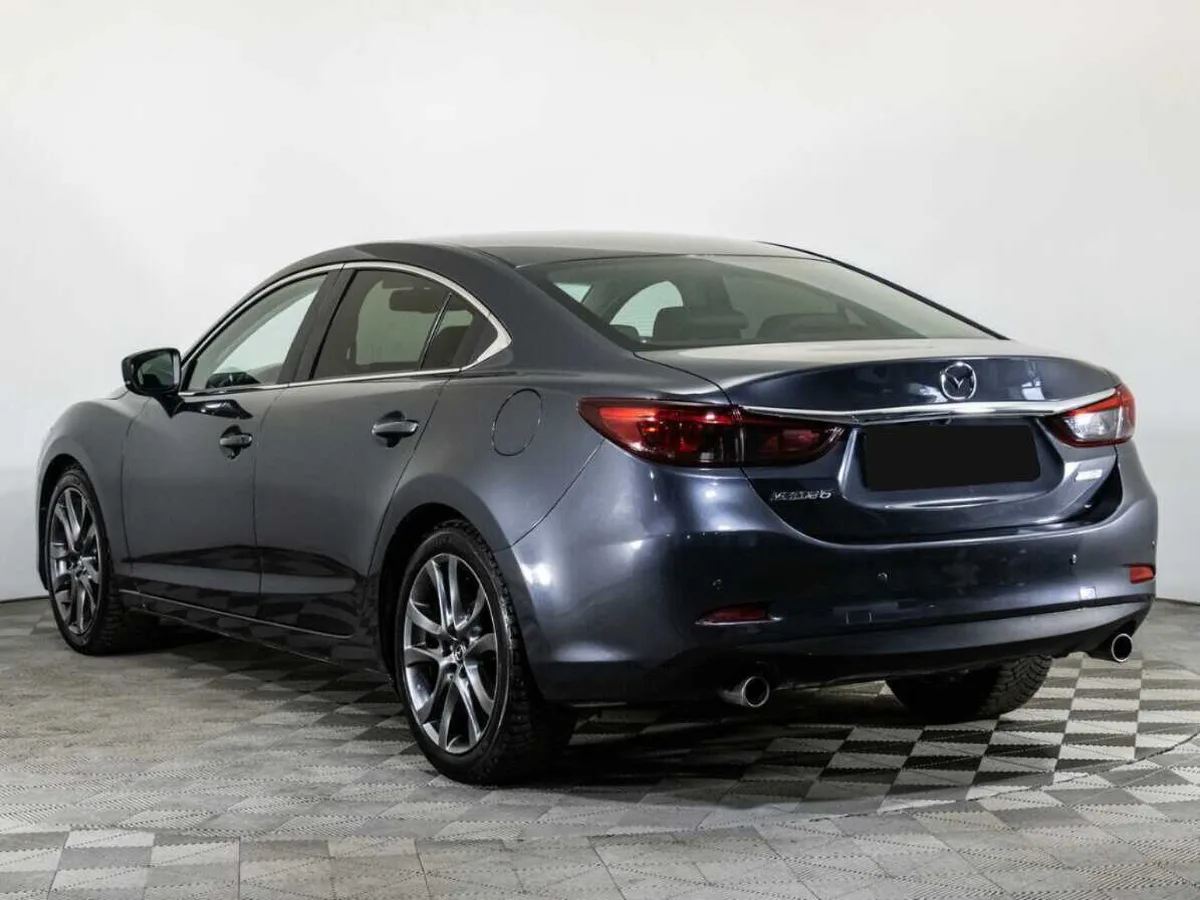 Mazda 6