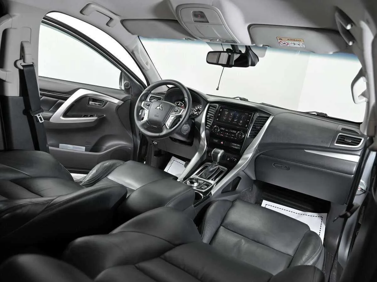 Mitsubishi Pajero Sport