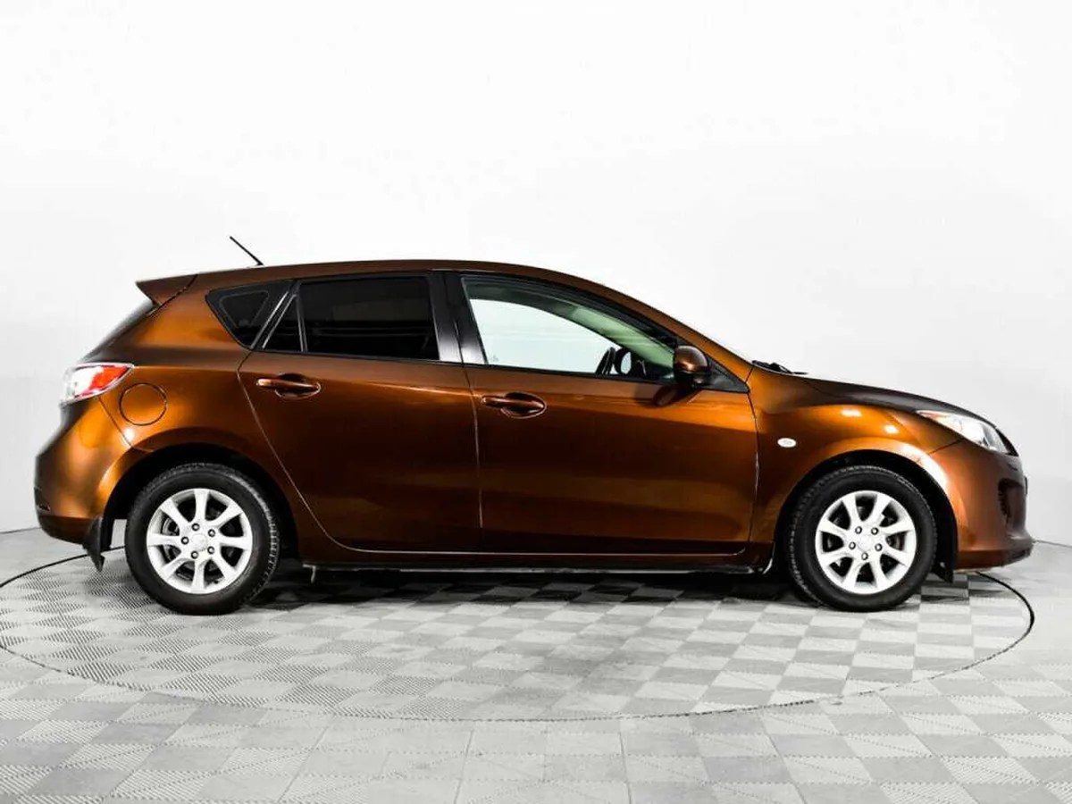 Mazda 3