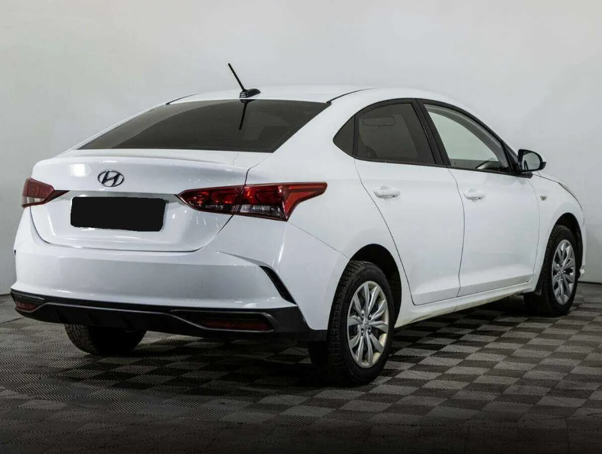Hyundai Solaris
