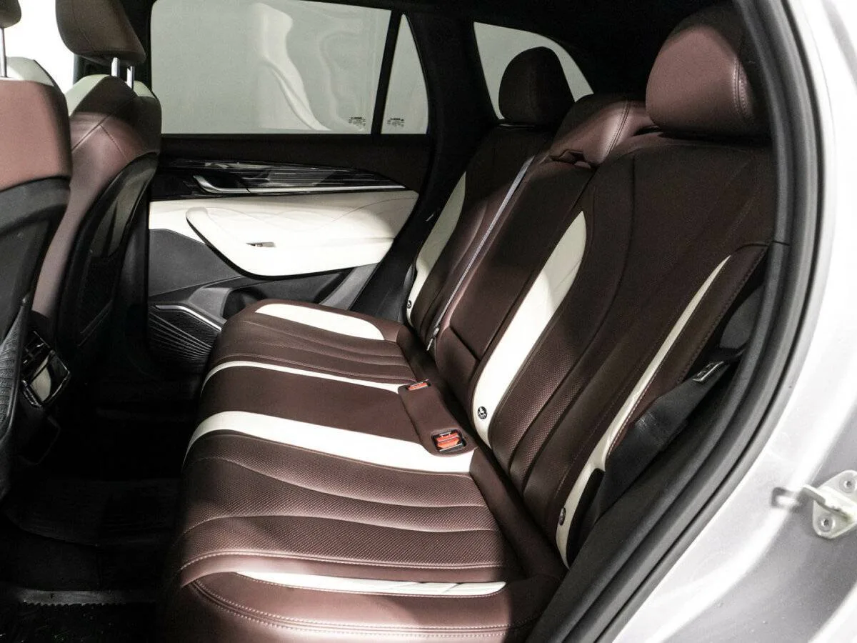 Geely Monjaro