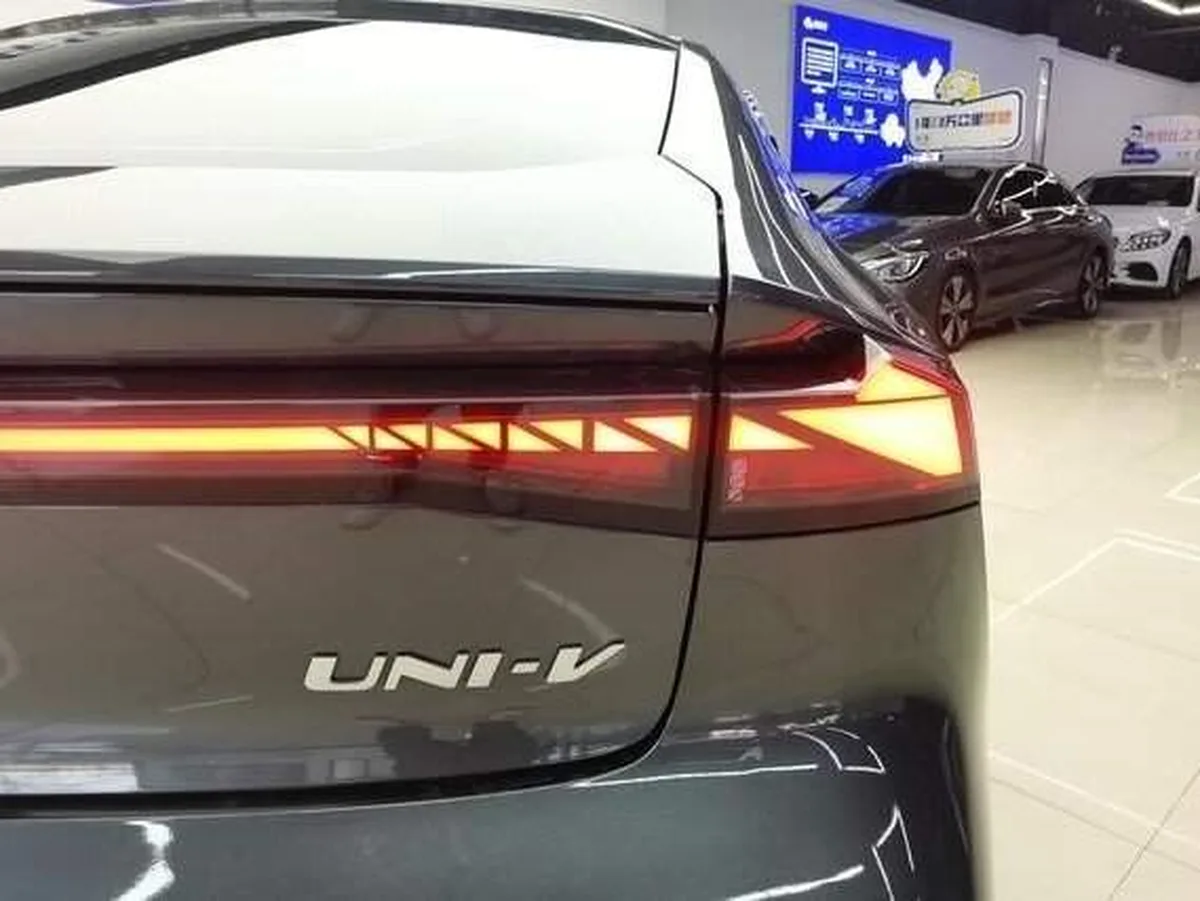 Changan Uni T