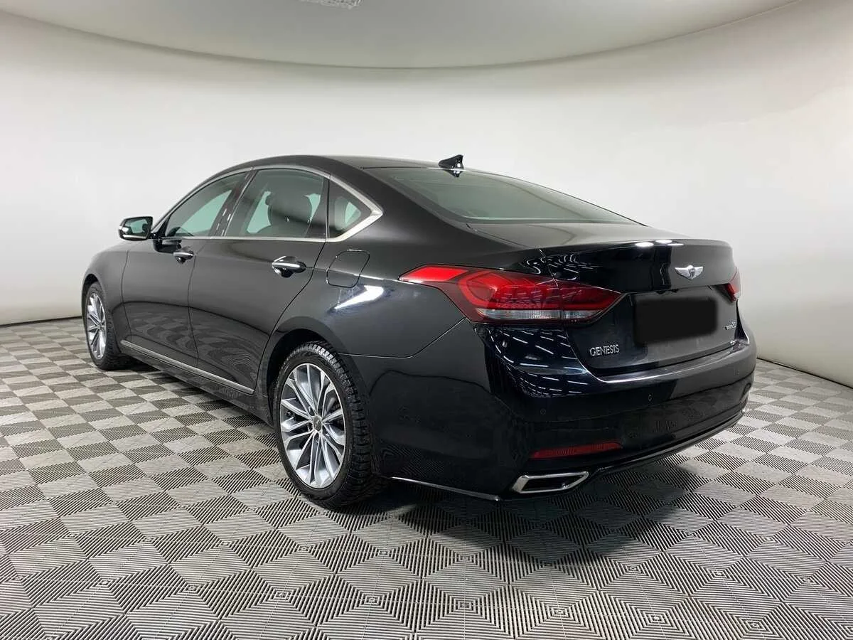 Hyundai Genesis