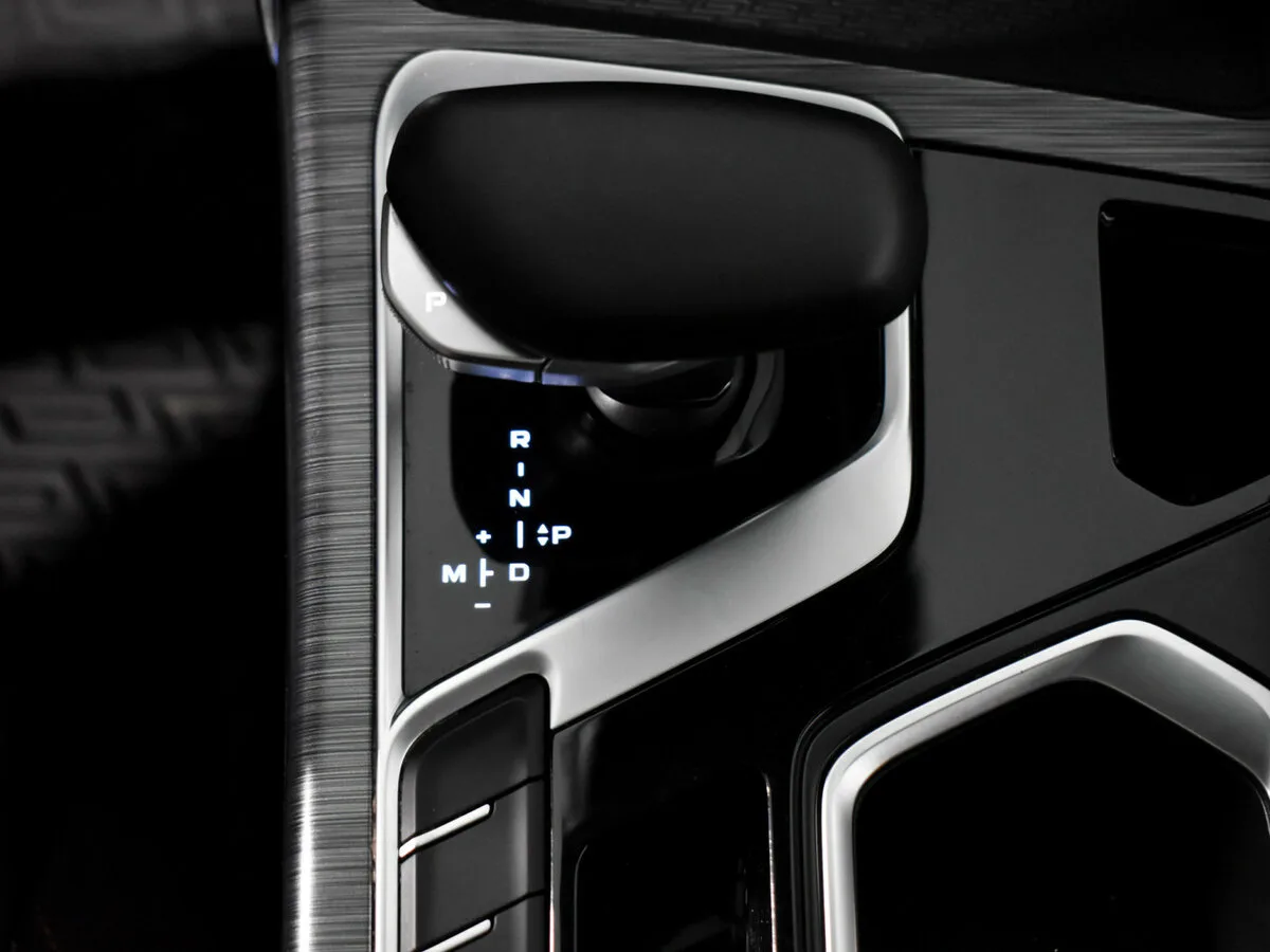 Geely Tugella
