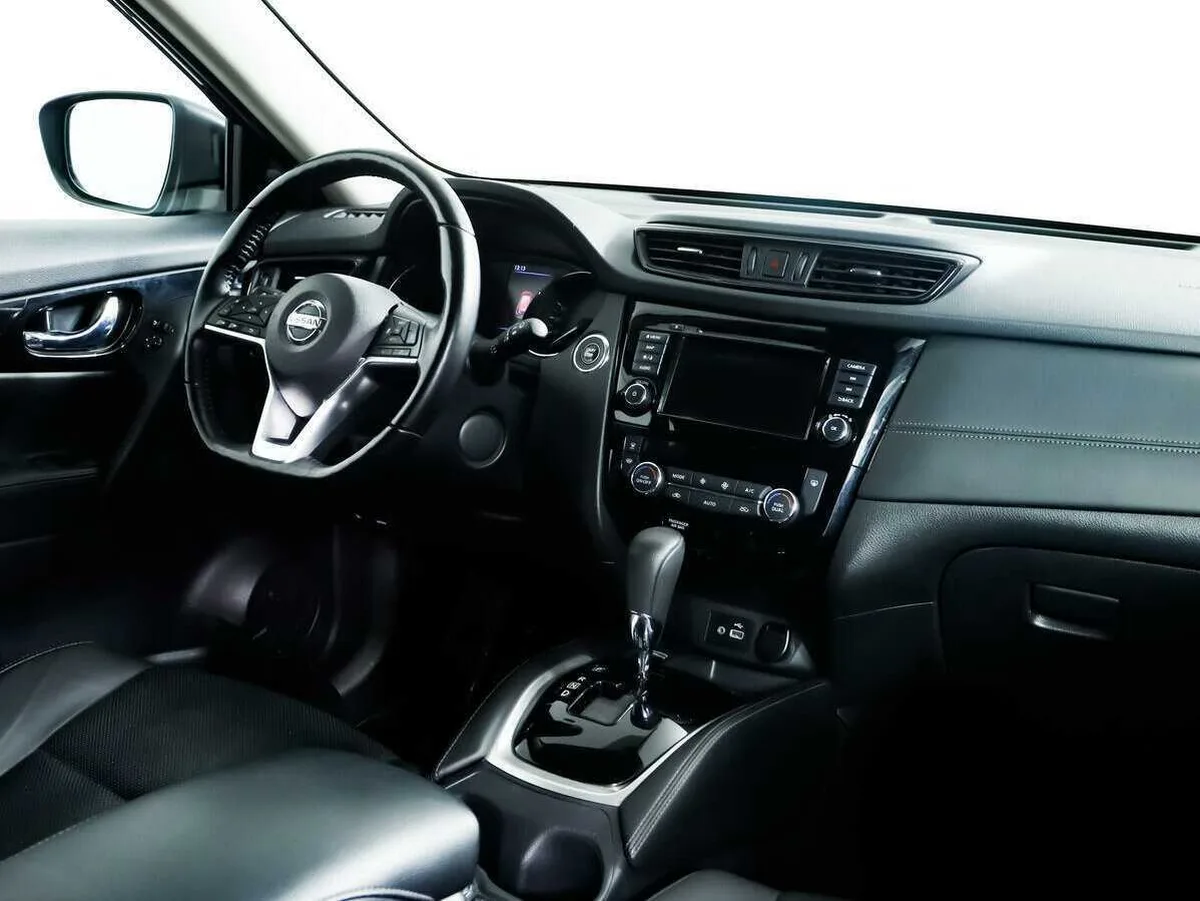 Nissan X Trail
