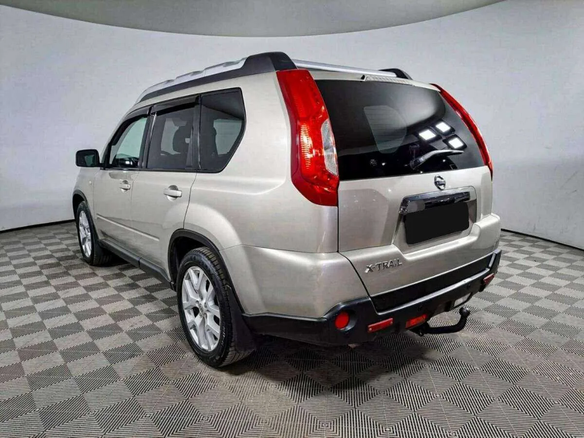 Nissan X Trail