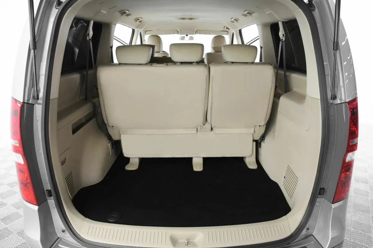 Hyundai H-1
