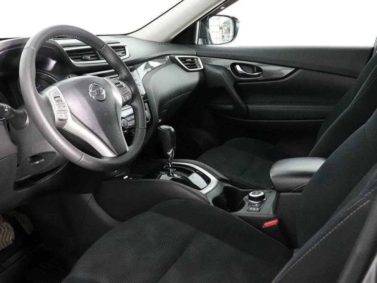 Nissan X Trail