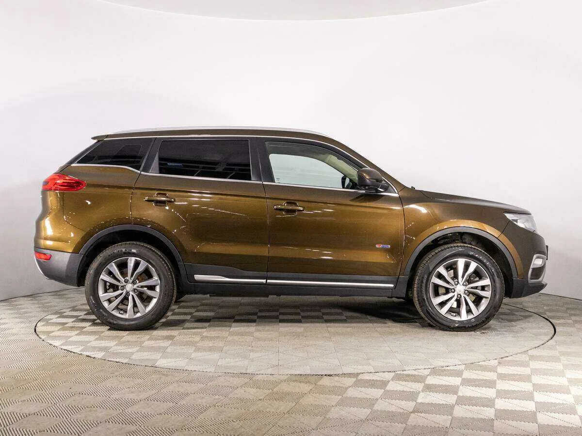 Geely Atlas