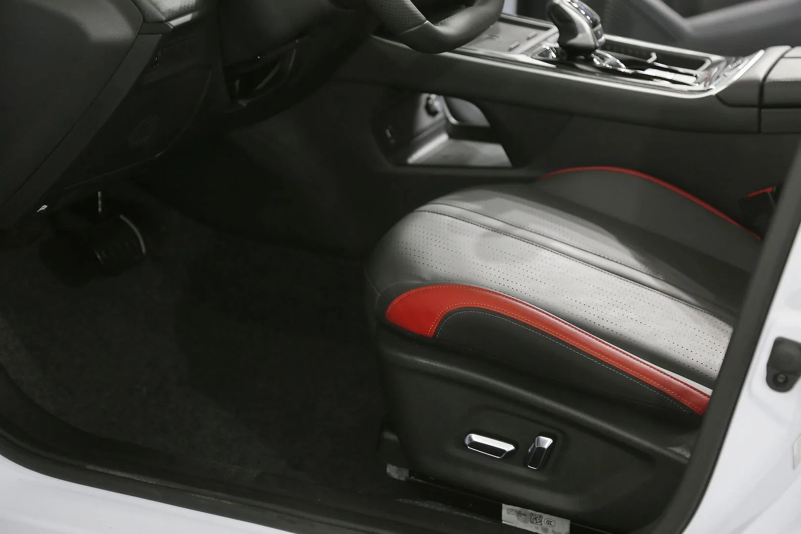 Dongfeng Shine Max