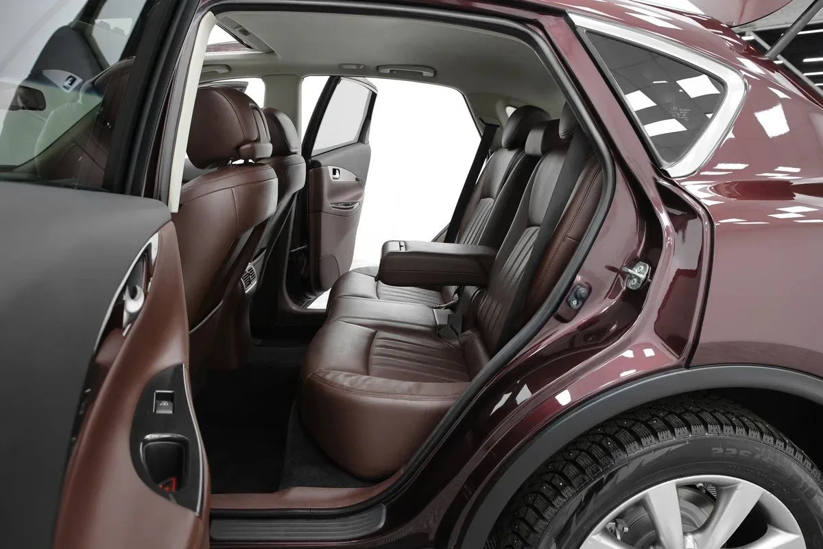 Infiniti QX50