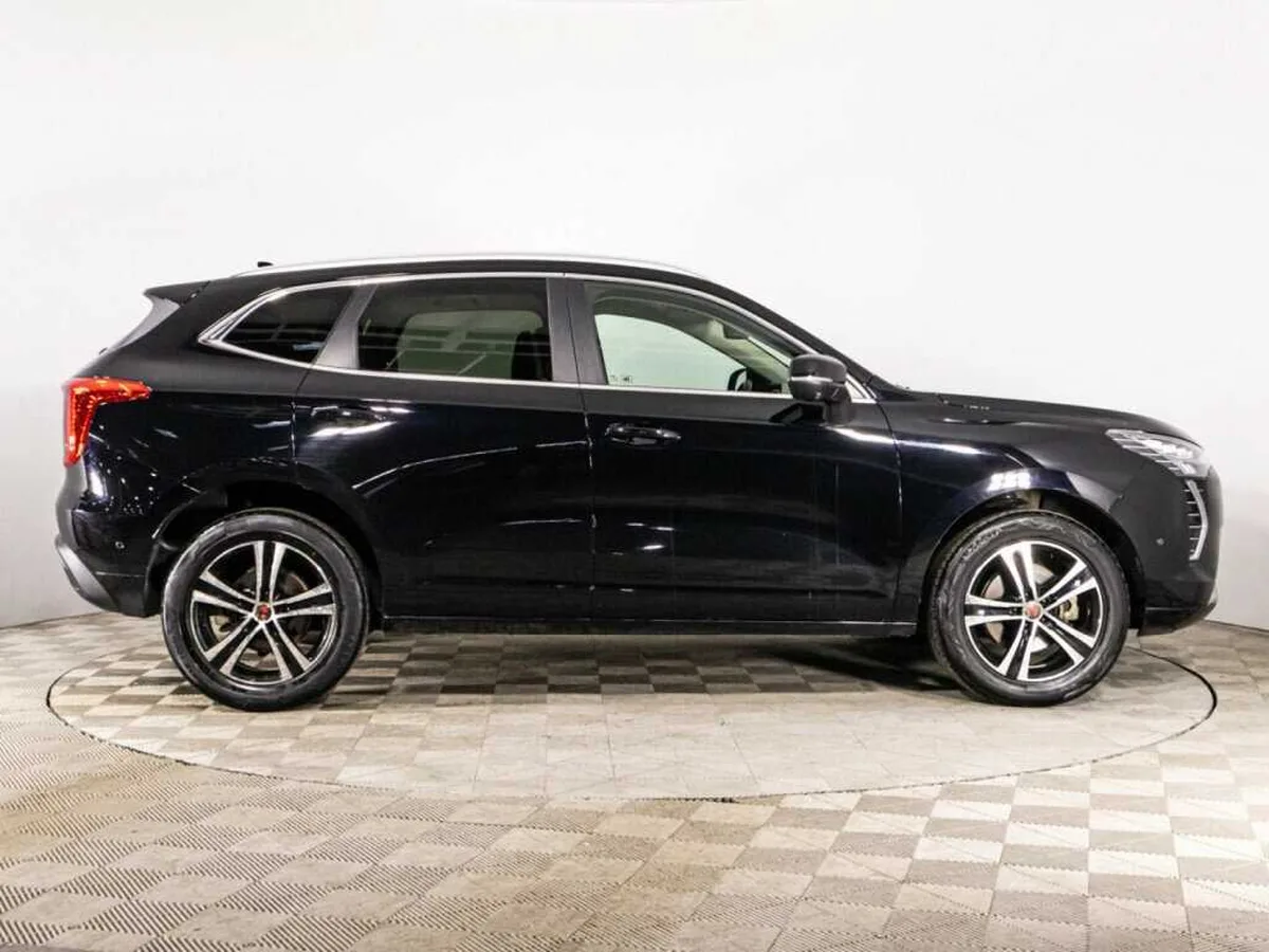 Haval Jolion