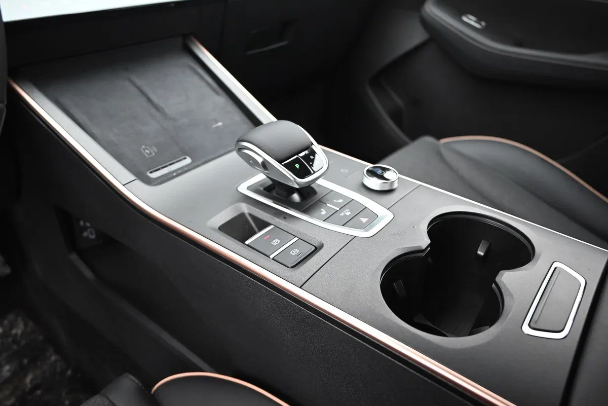 Omoda C5