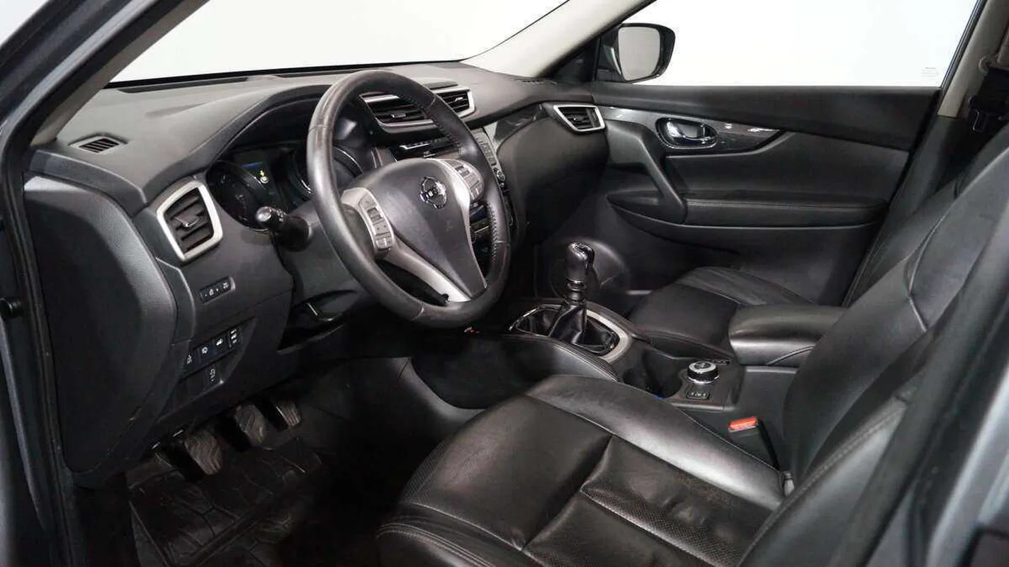 Nissan X Trail