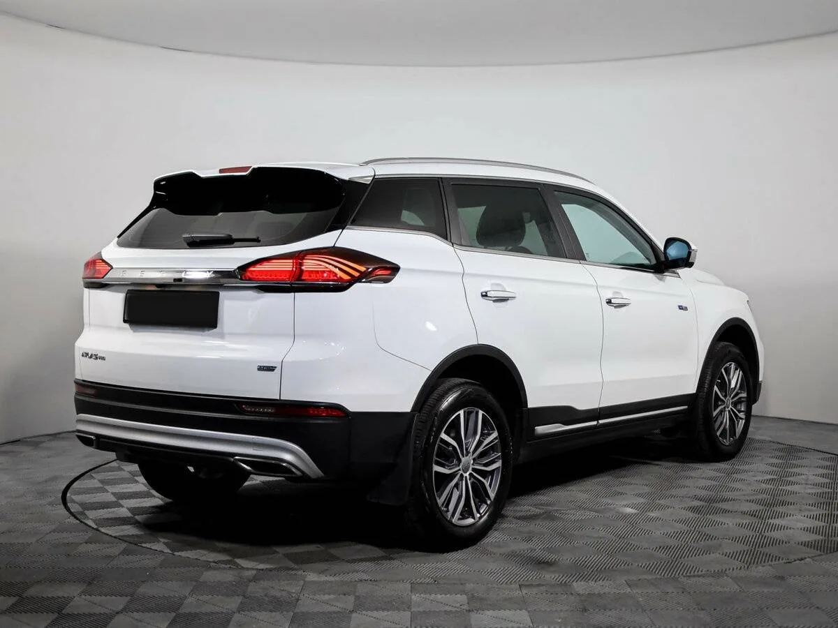 Geely Atlas Pro