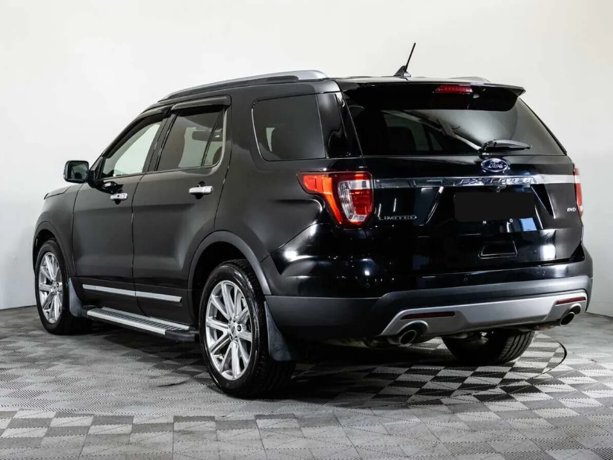 Ford Explorer