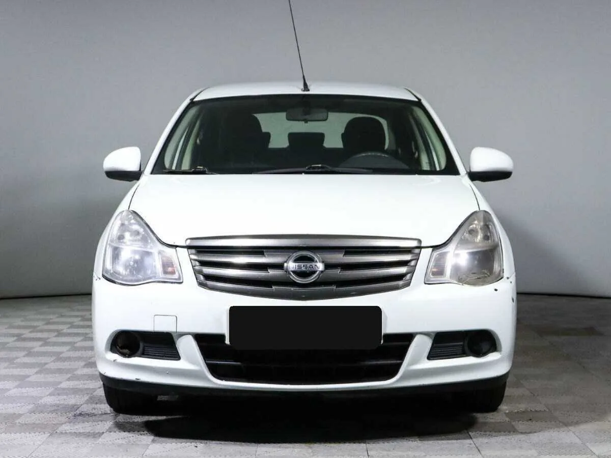 Nissan Almera