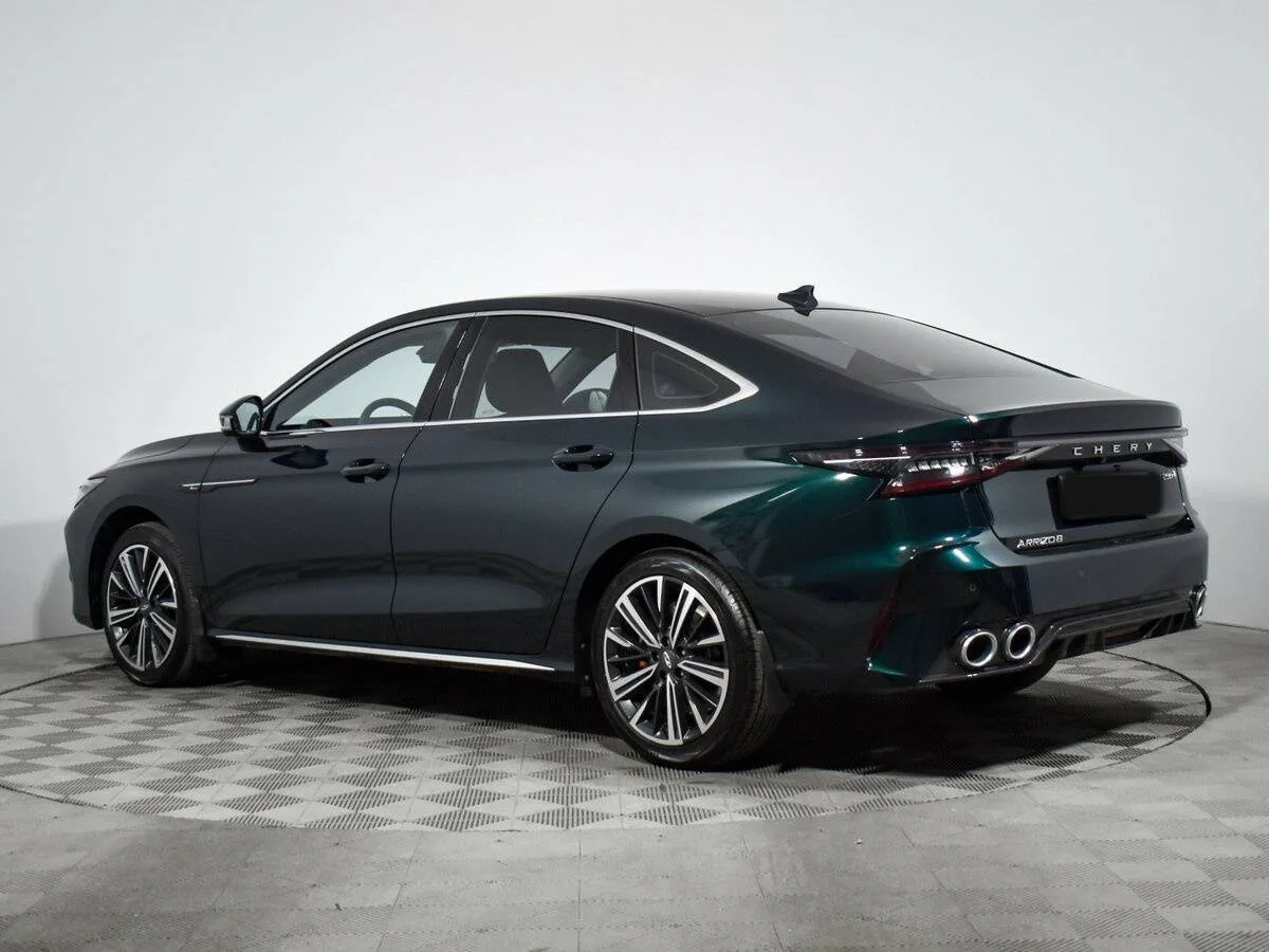Chery Arrizo 8