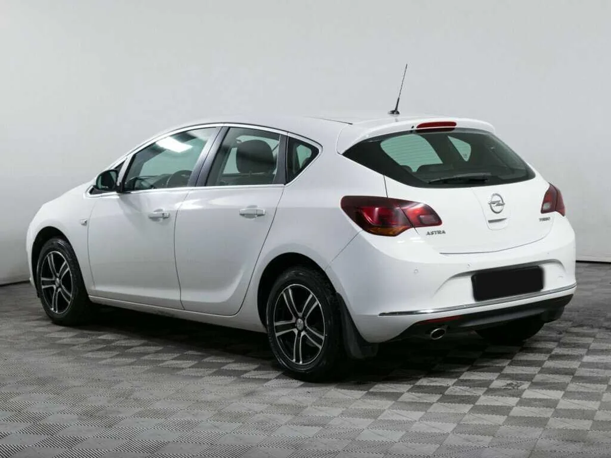 Opel Astra
