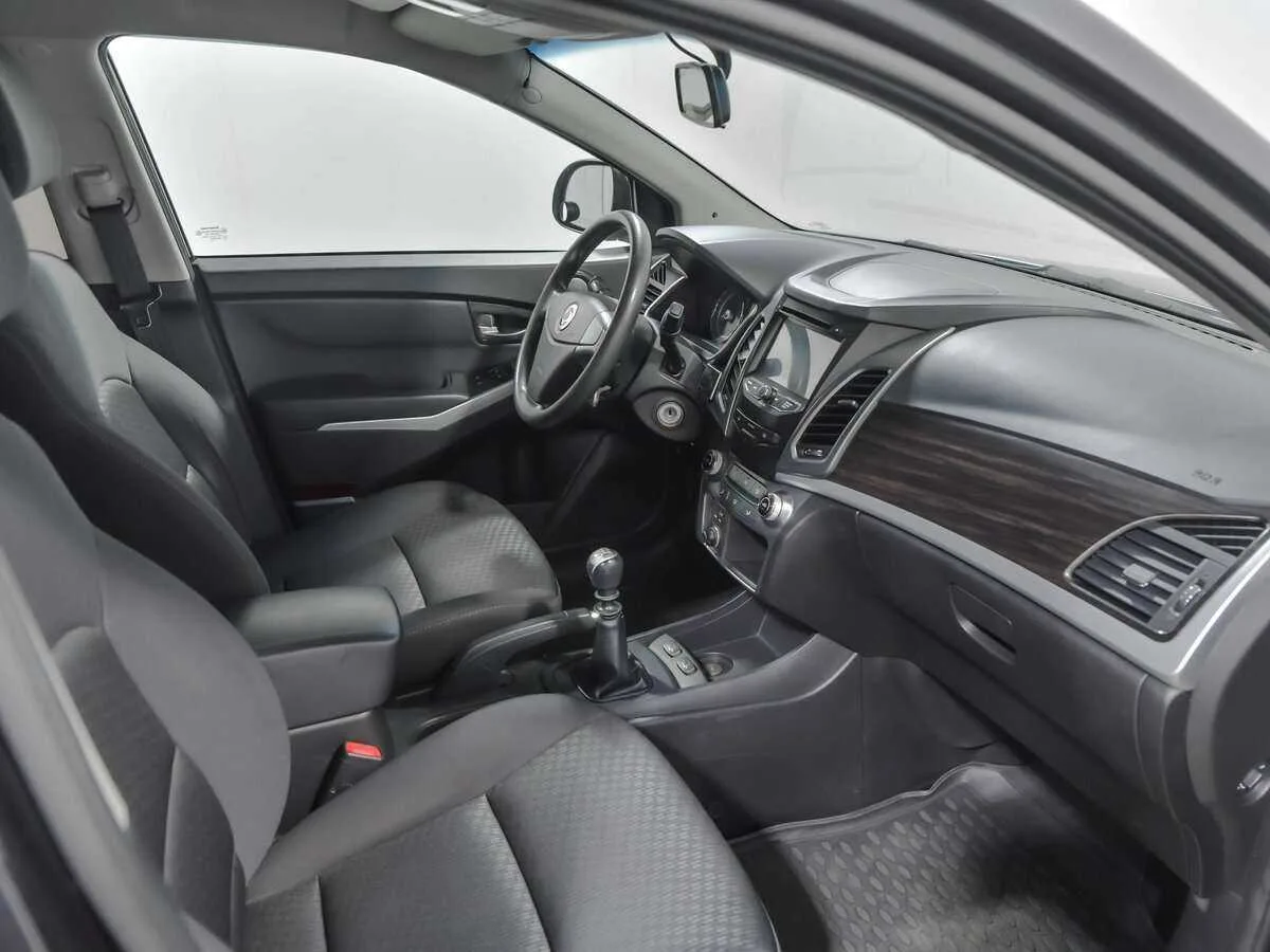 SsangYong Actyon
