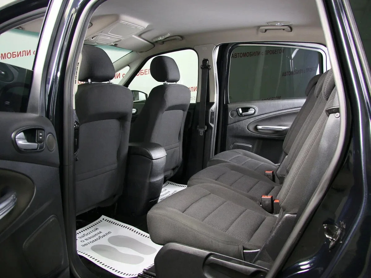 Ford S-MAX