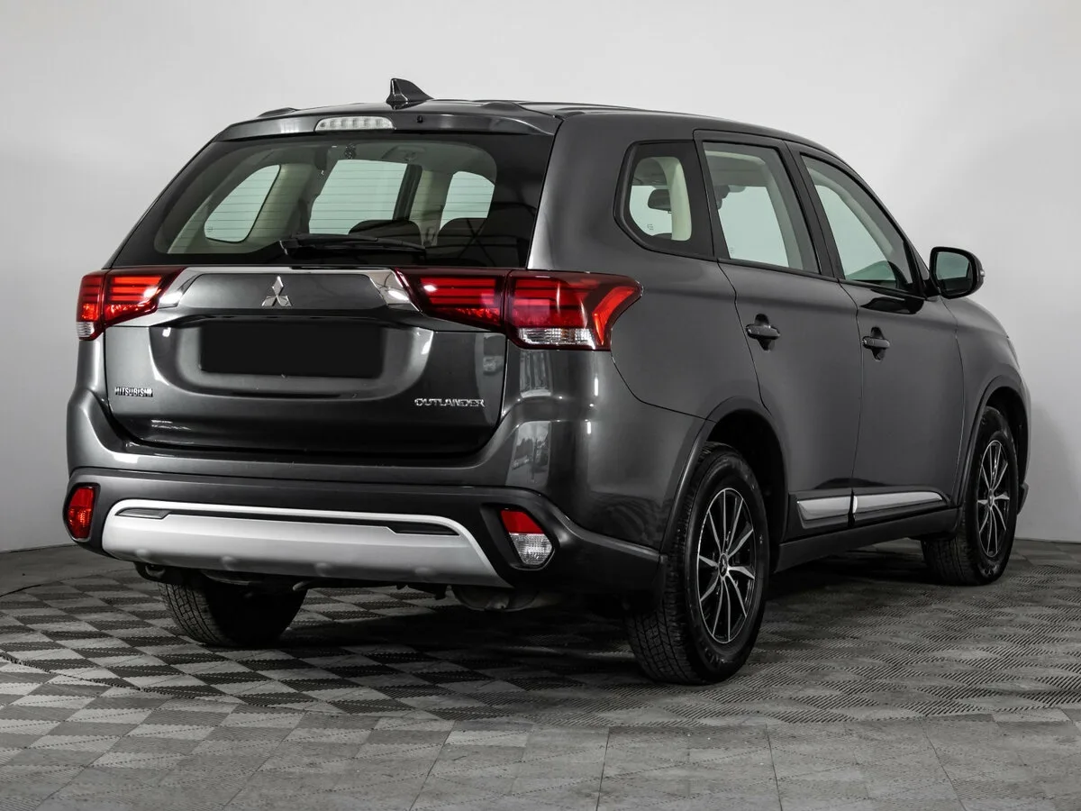 Mitsubishi Outlander