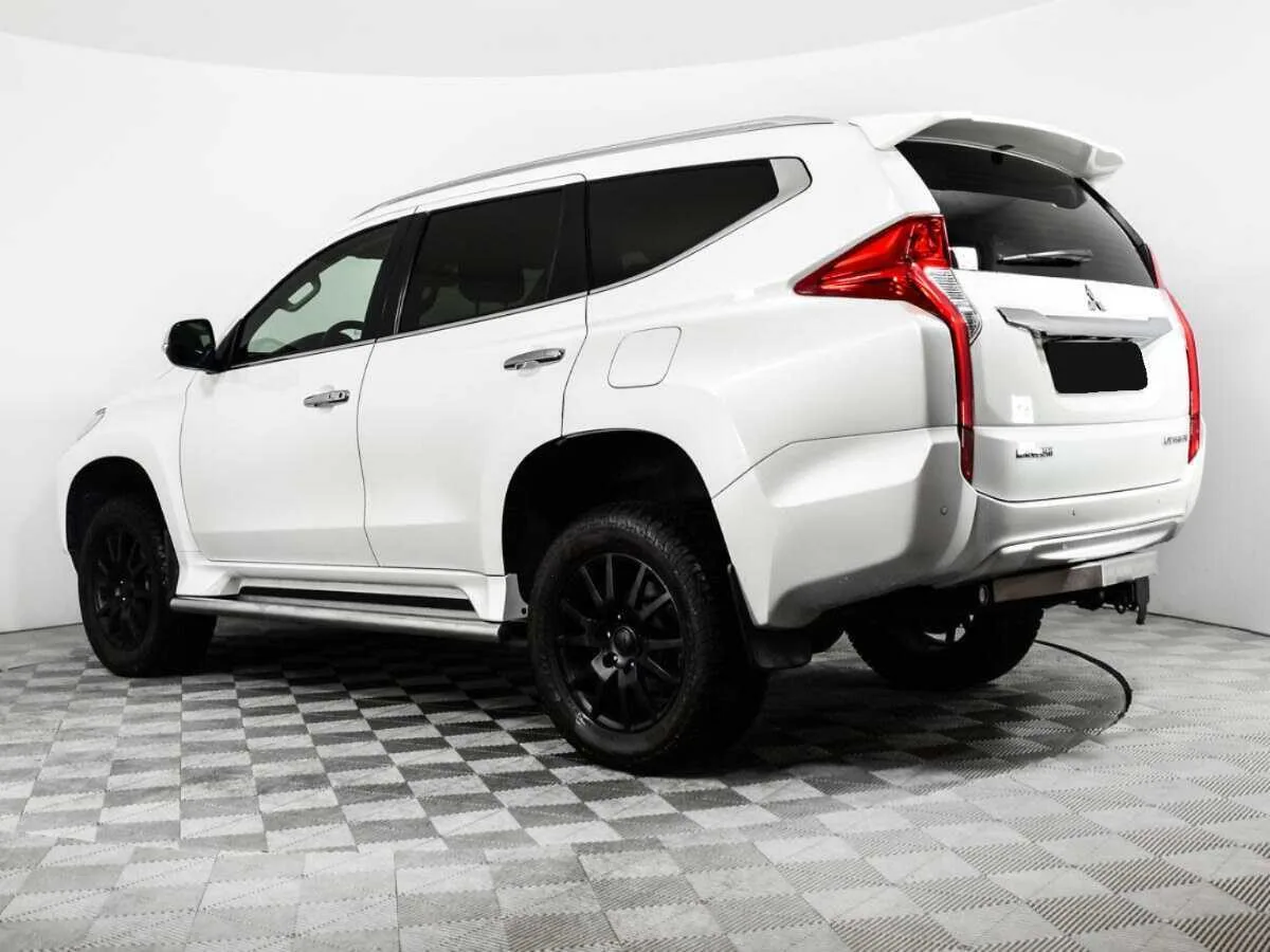 Mitsubishi Pajero Sport