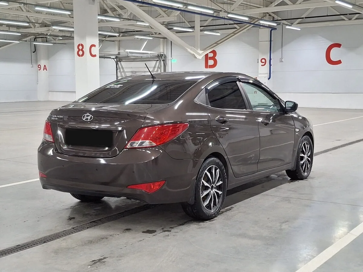 Hyundai Solaris