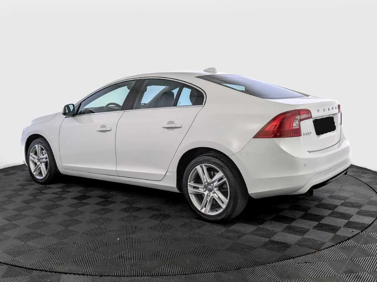 Volvo S60