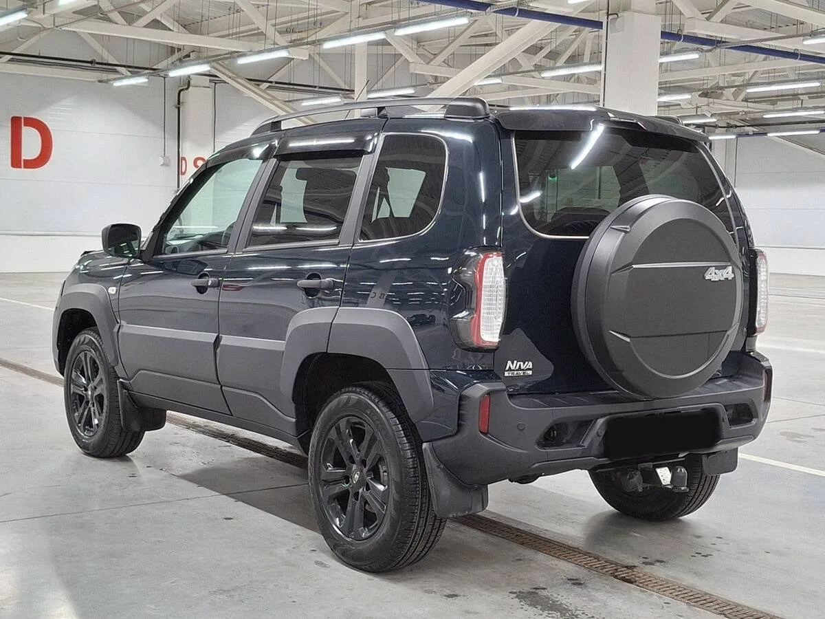 LADA (ВАЗ) Niva Travel