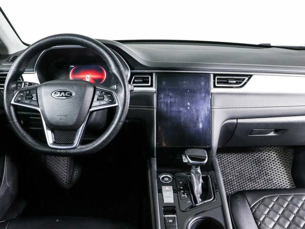 JAC J7