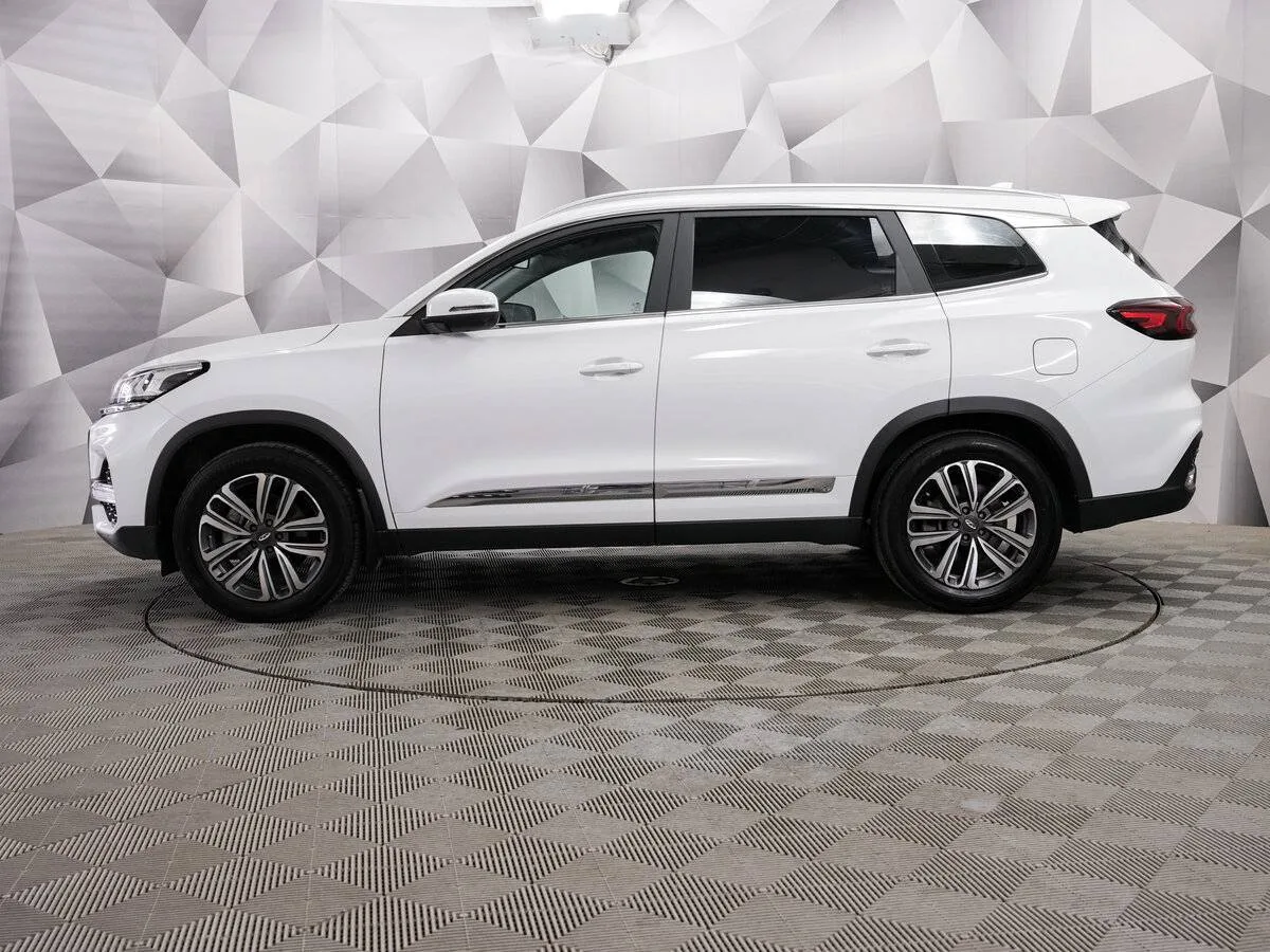 Chery Tiggo 8