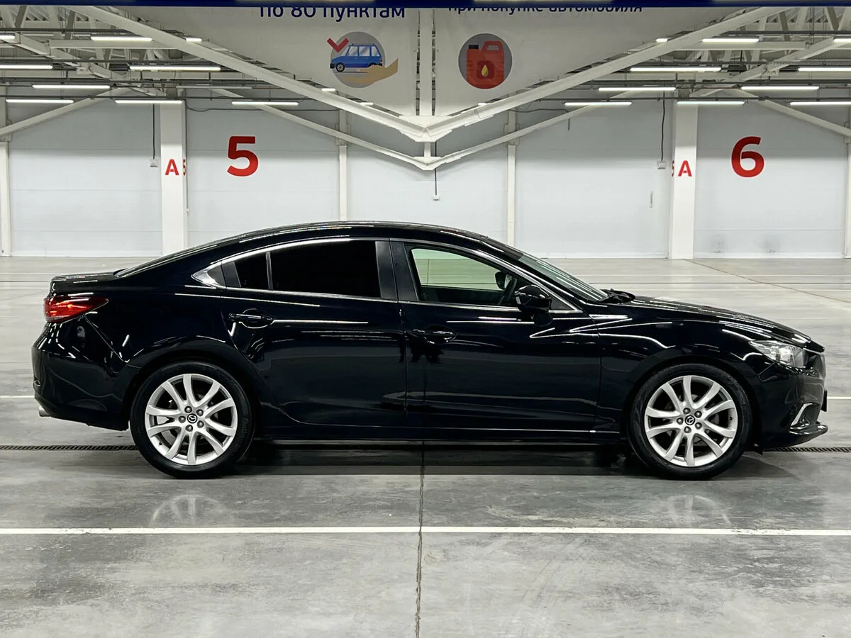 Mazda 6