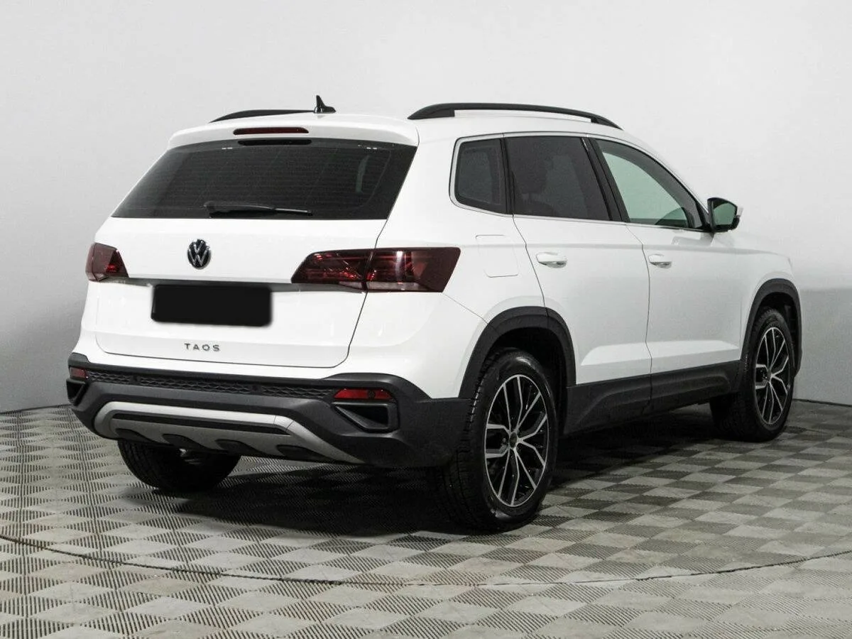 Volkswagen Taos