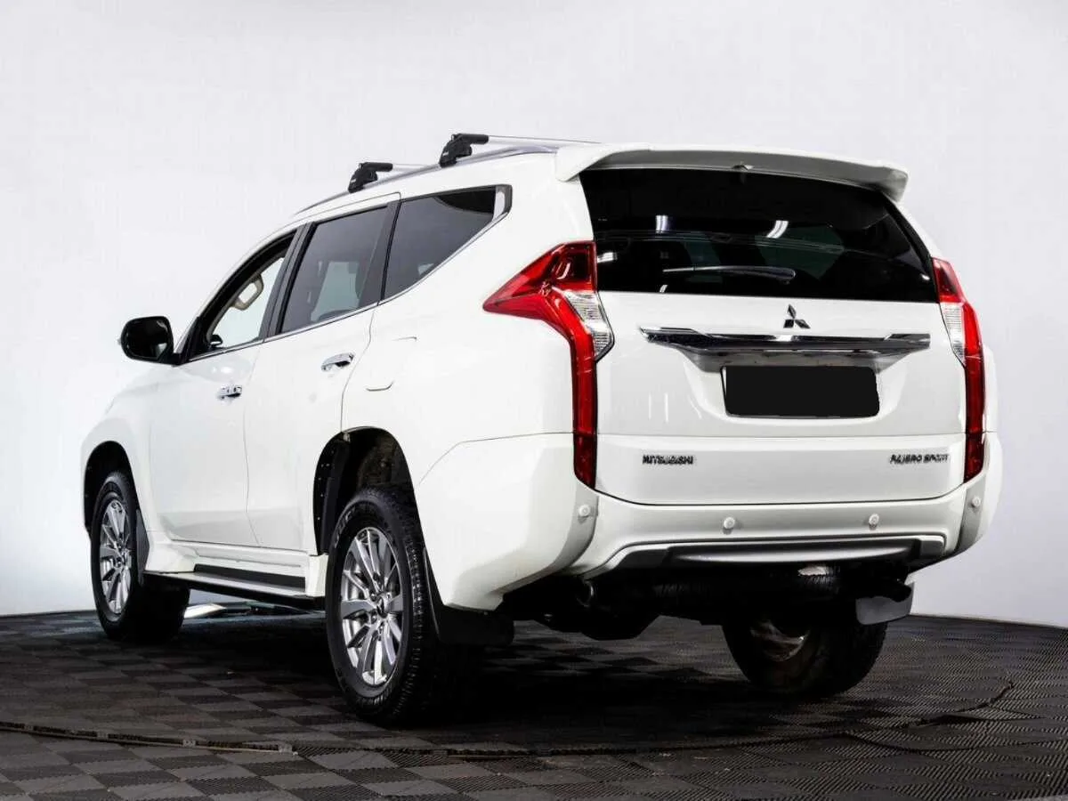Mitsubishi Pajero Sport