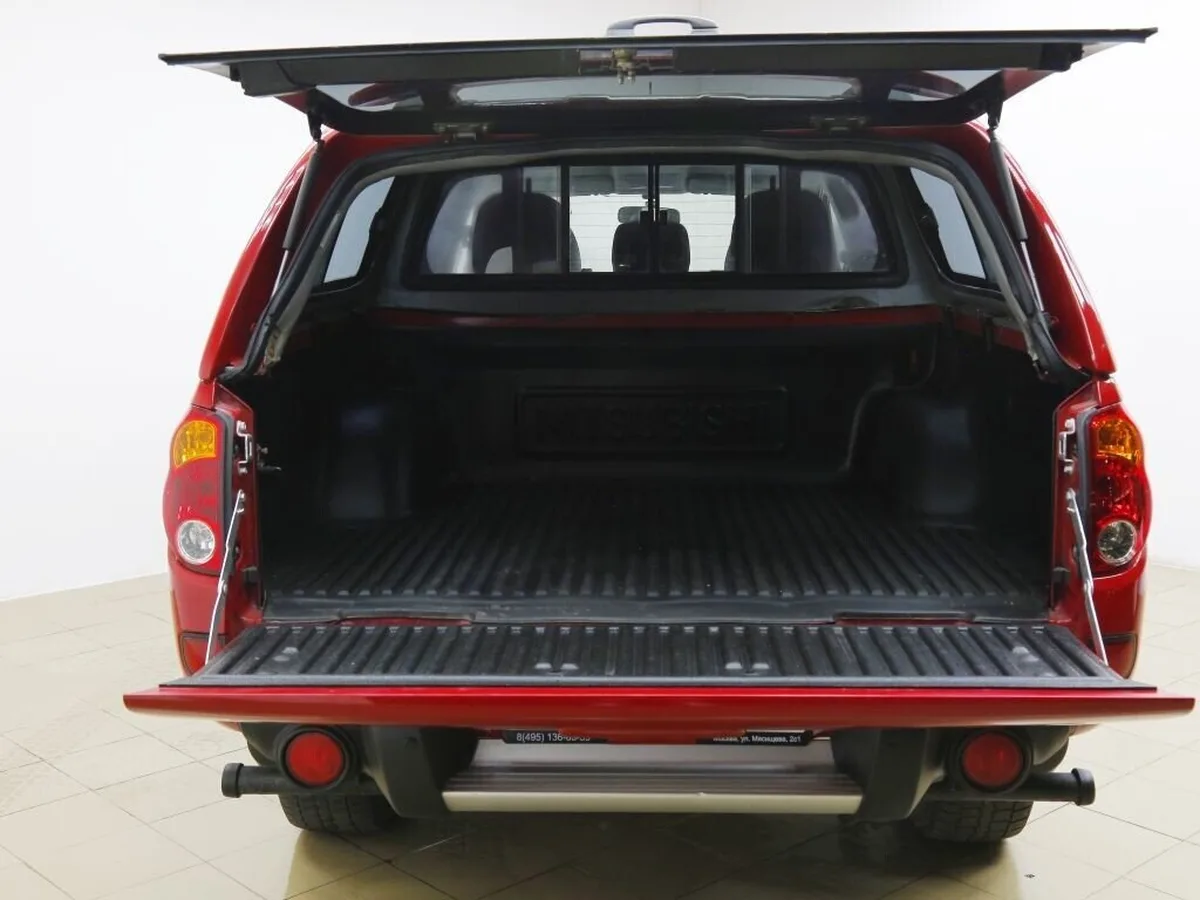 Mitsubishi L200