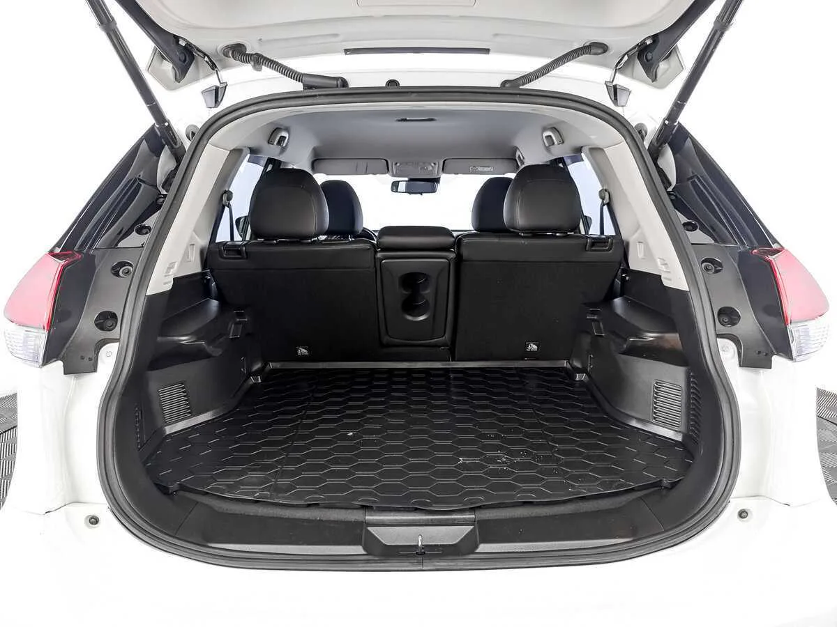 Nissan X Trail