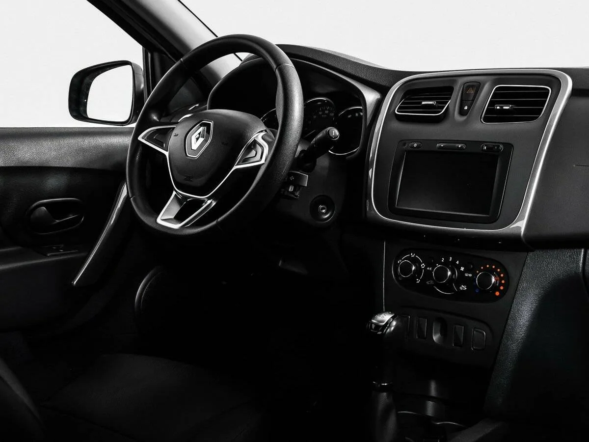 Renault Logan