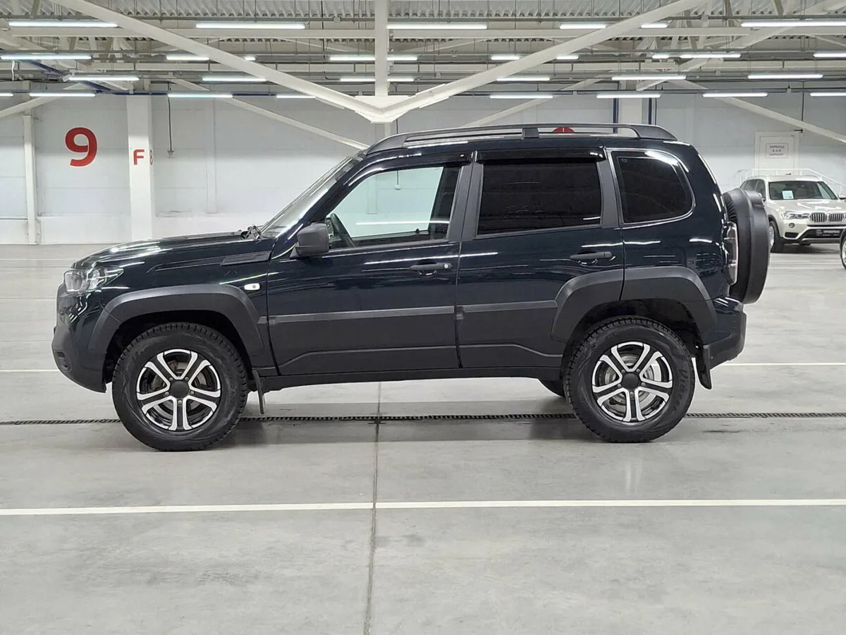 LADA (ВАЗ) Niva Travel
