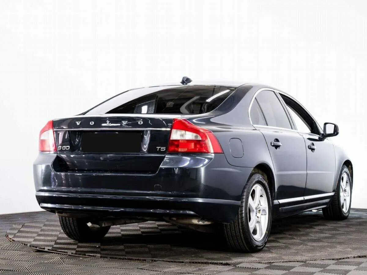 Volvo S80