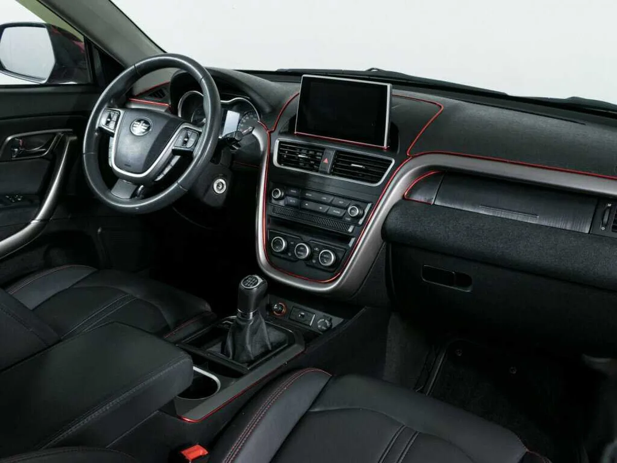 FAW Besturn X80