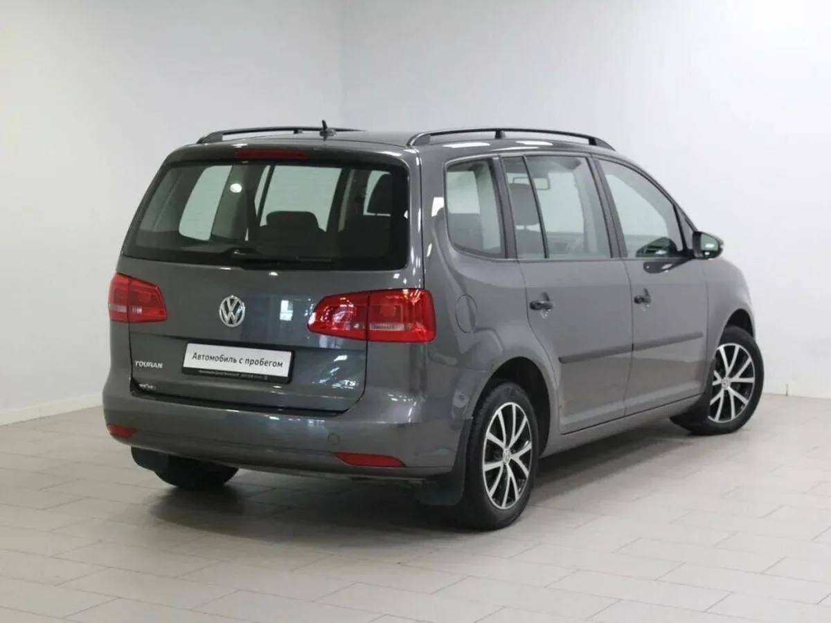 Volkswagen Touran