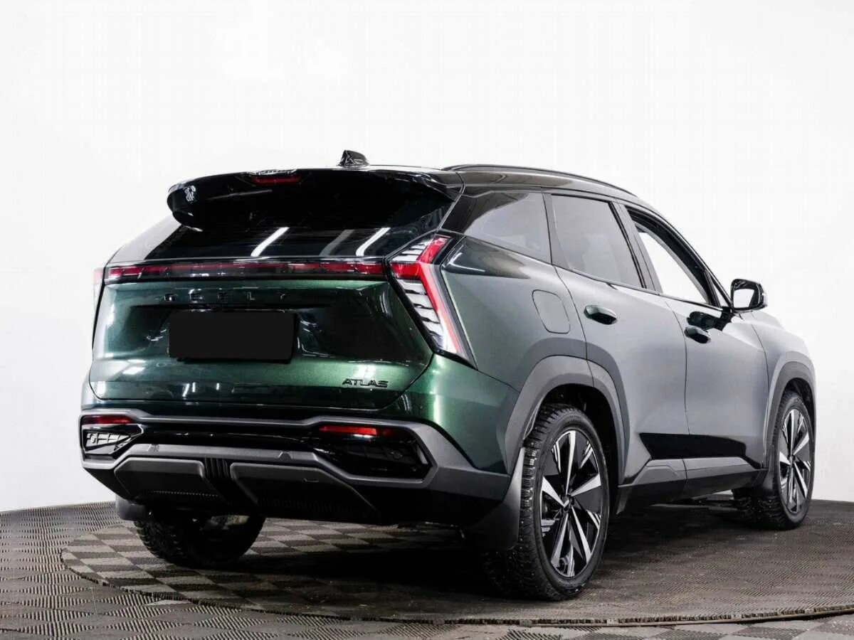 Geely Atlas