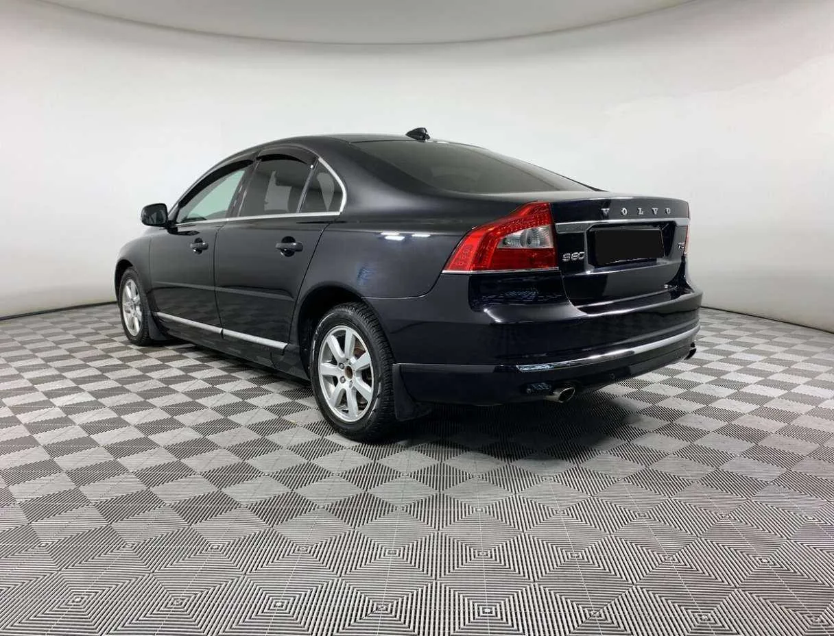 Volvo S80