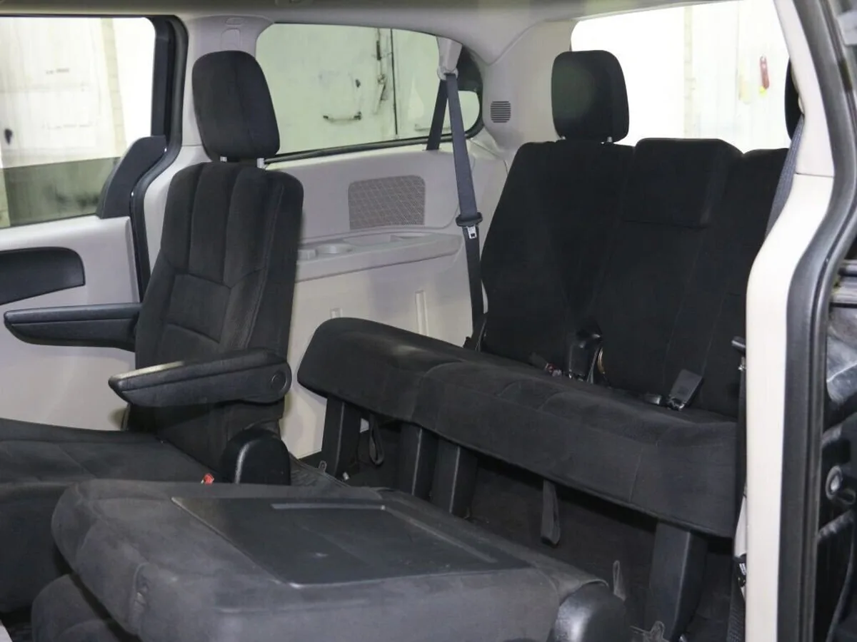 Dodge Caravan
