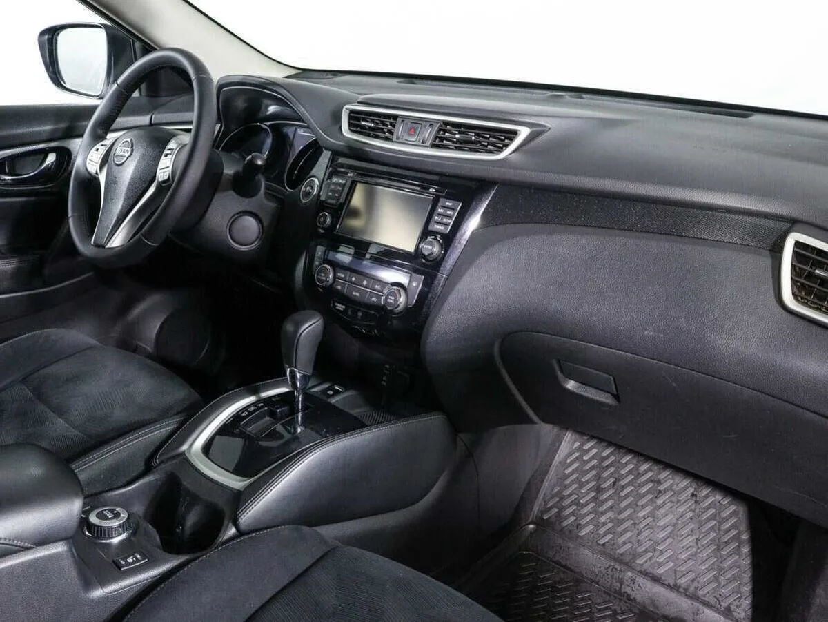Nissan X Trail