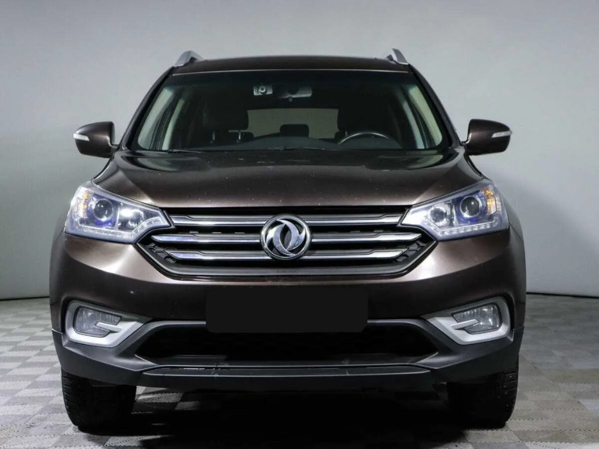 Dongfeng AX7