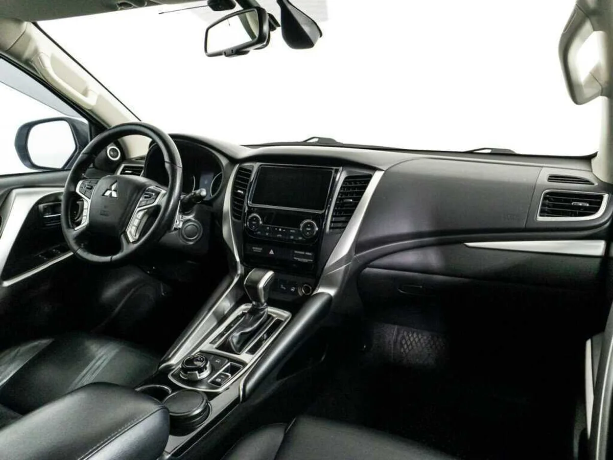 Mitsubishi Pajero Sport