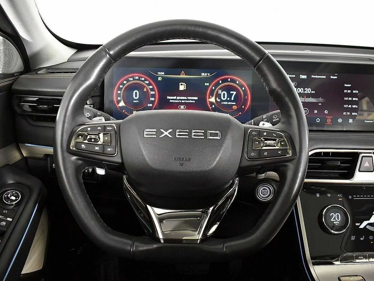 Exeed TXL